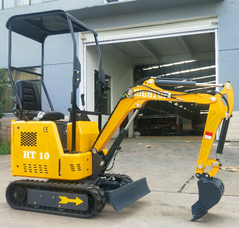 2020-Hitachi-HT-10-MiniExcavator-21k A Hitachi HT 10 mini excavatir for sale that was previously sold by Thomcat Equipment in Victoria, BC